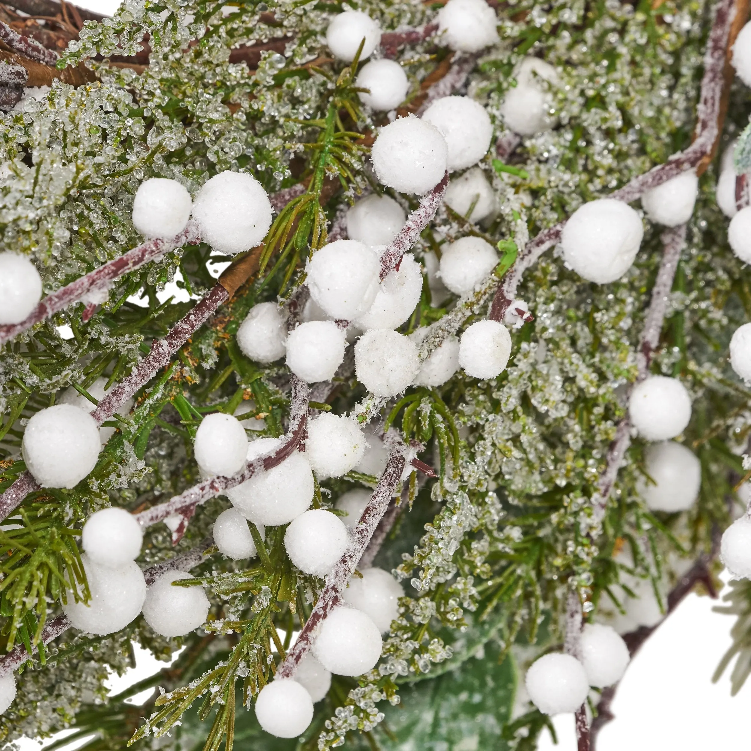 28" Artificial Wreath with White Berries - NH470413