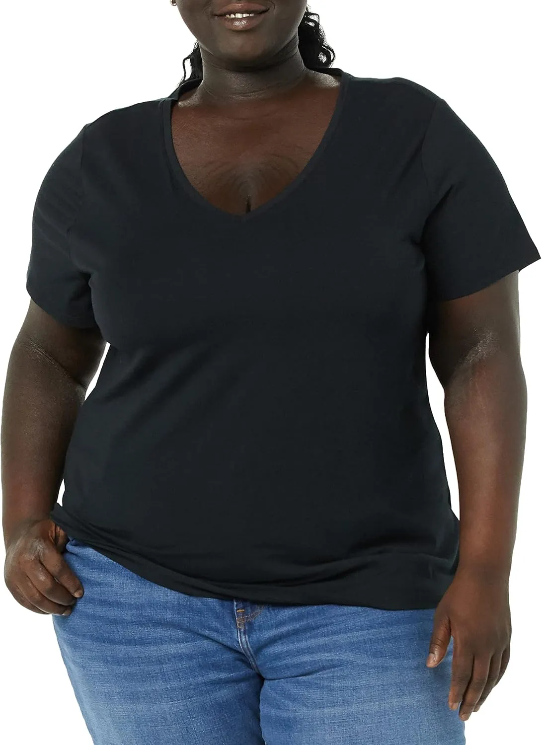 Amazon Essentials Women's Plus Size Short-Sleeve V-Neck T-Shirt, Multipacks