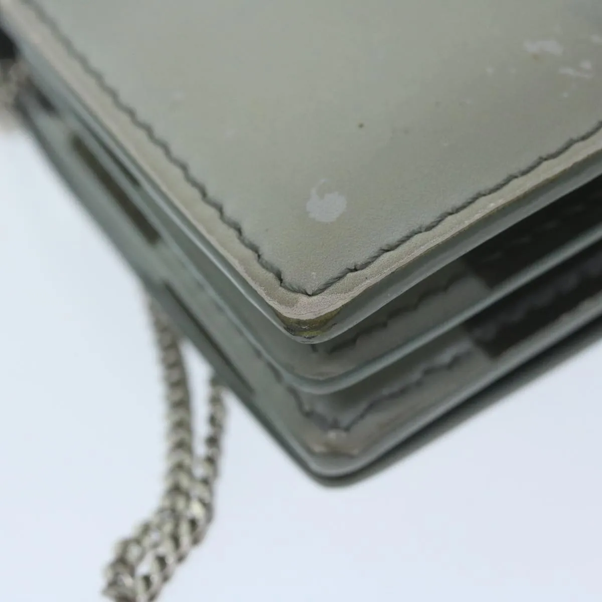 BURBERRY Chain Wallet Patent leather Gray  64515