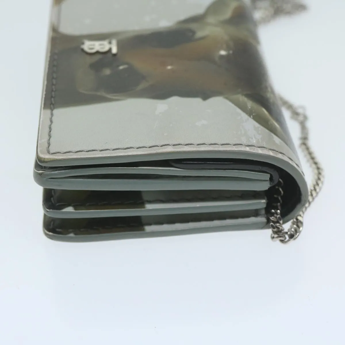 BURBERRY Chain Wallet Patent leather Gray  64515