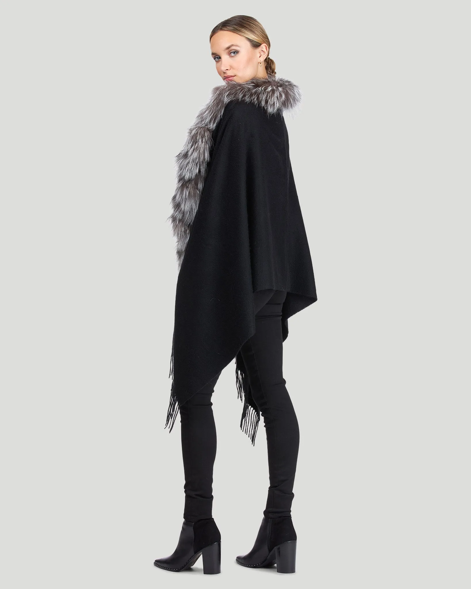 Cashmere Stole with Silver Fox and Cashmere Fringes