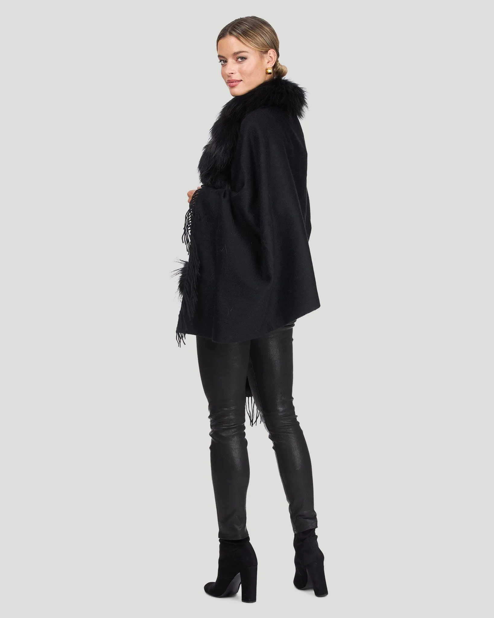 Cashmere Stole with Silver Fox and Cashmere Fringes