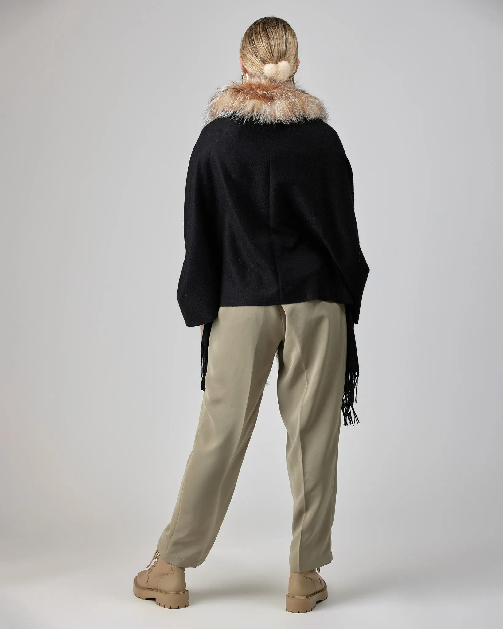 Cashmere Stole with Silver Fox and Cashmere Fringes