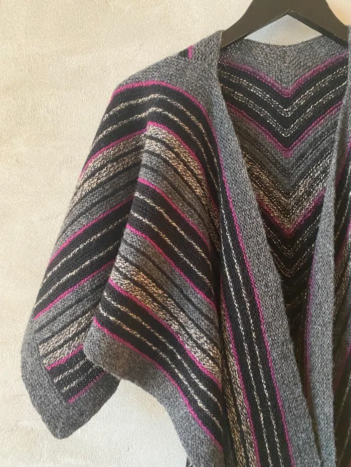 Promenade shawl by Hanne Falkenberg, No 20 knitting kit (5 colors)
