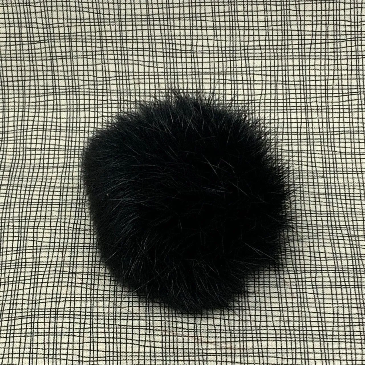 Rabbit Poms 5cm