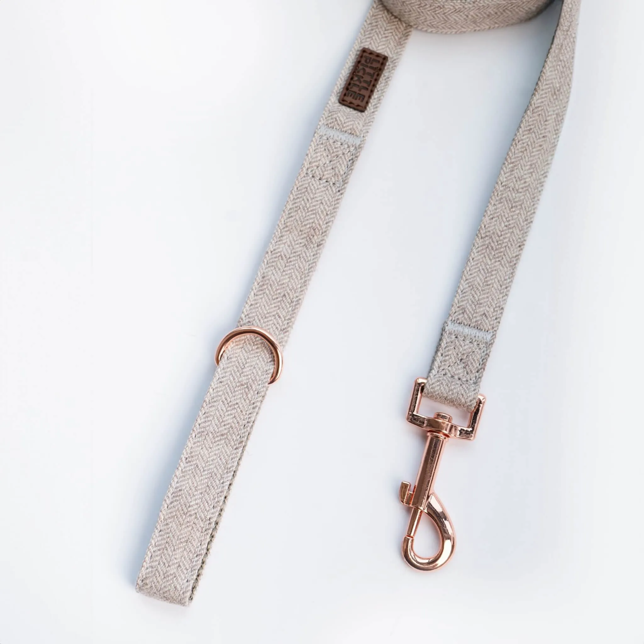 Twill Leash in Charming Brown